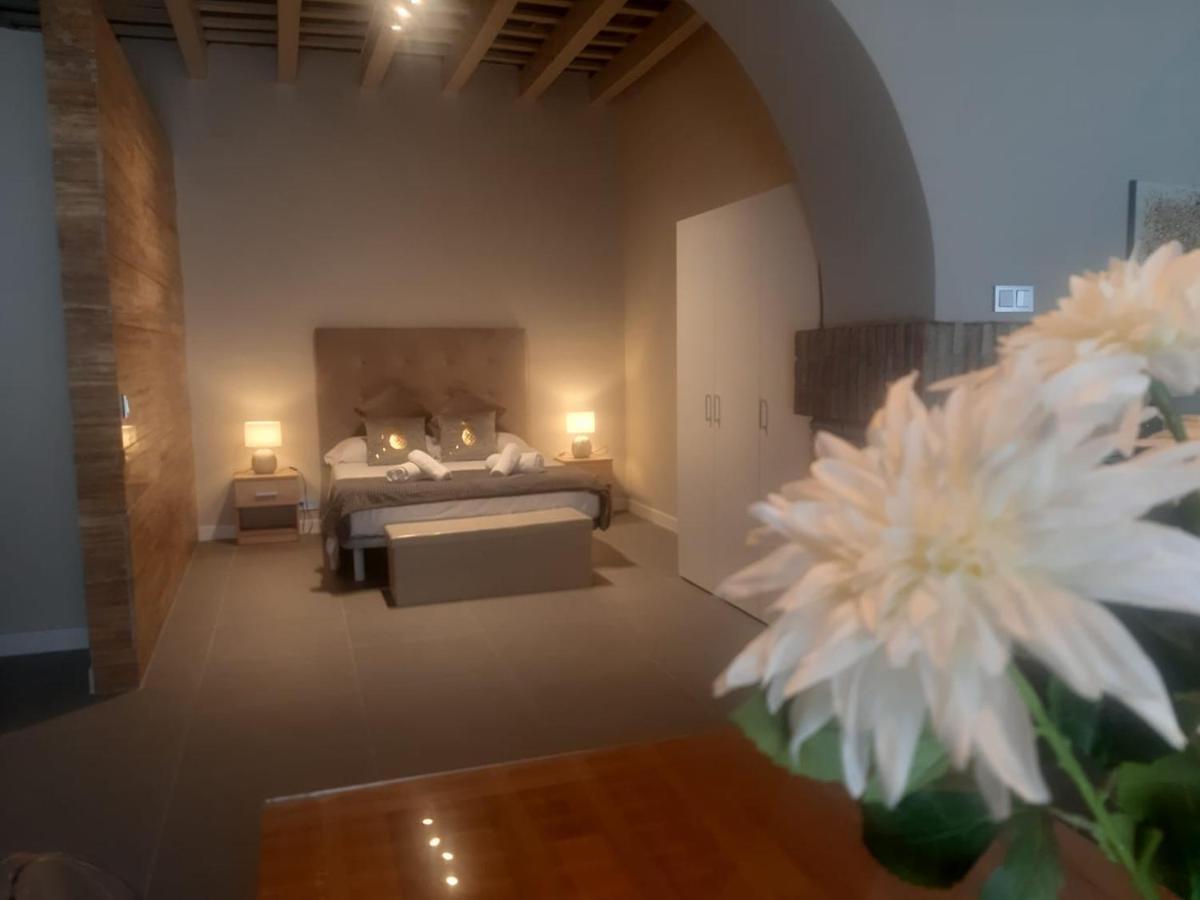 Apartamento Loft La Catedral - Parking Disponible Jerez de la Frontera Exterior foto