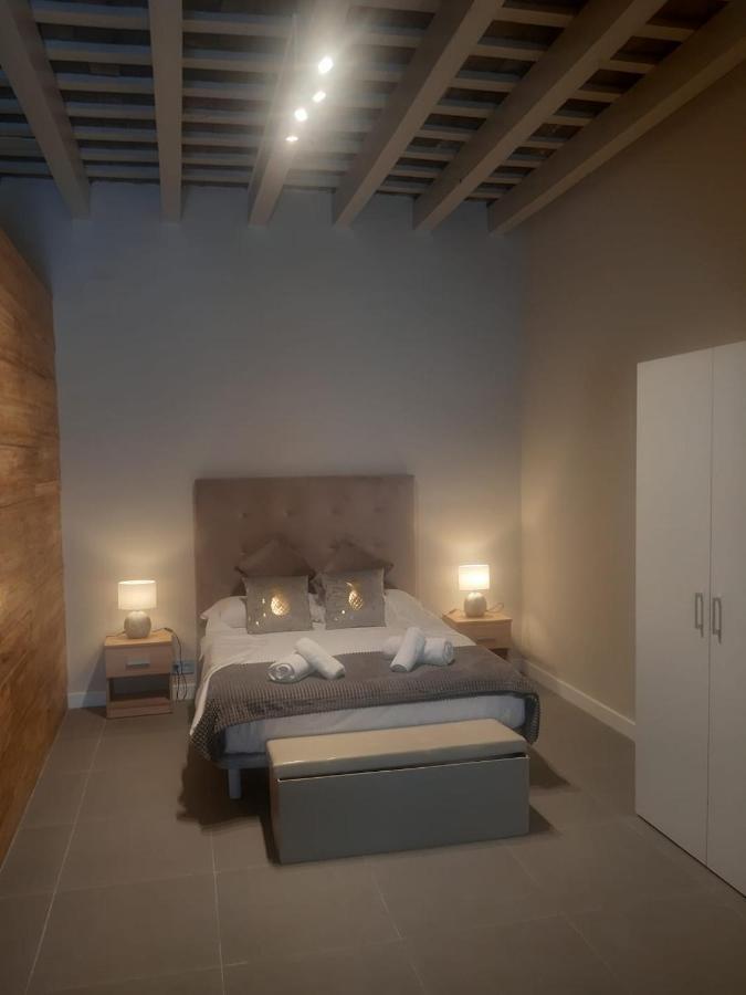 Apartamento Loft La Catedral - Parking Disponible Jerez de la Frontera Exterior foto